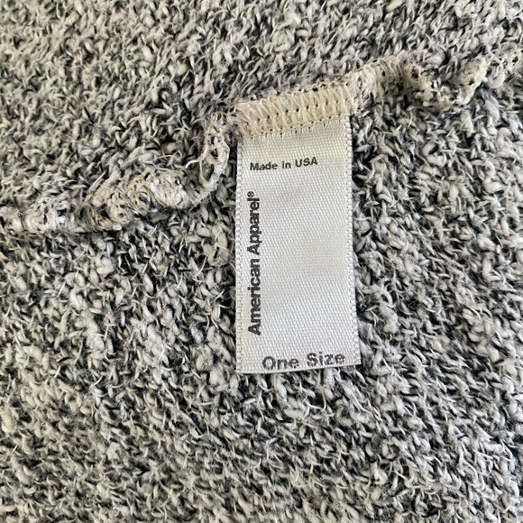 Oversized shawl - Picture 3 of 5